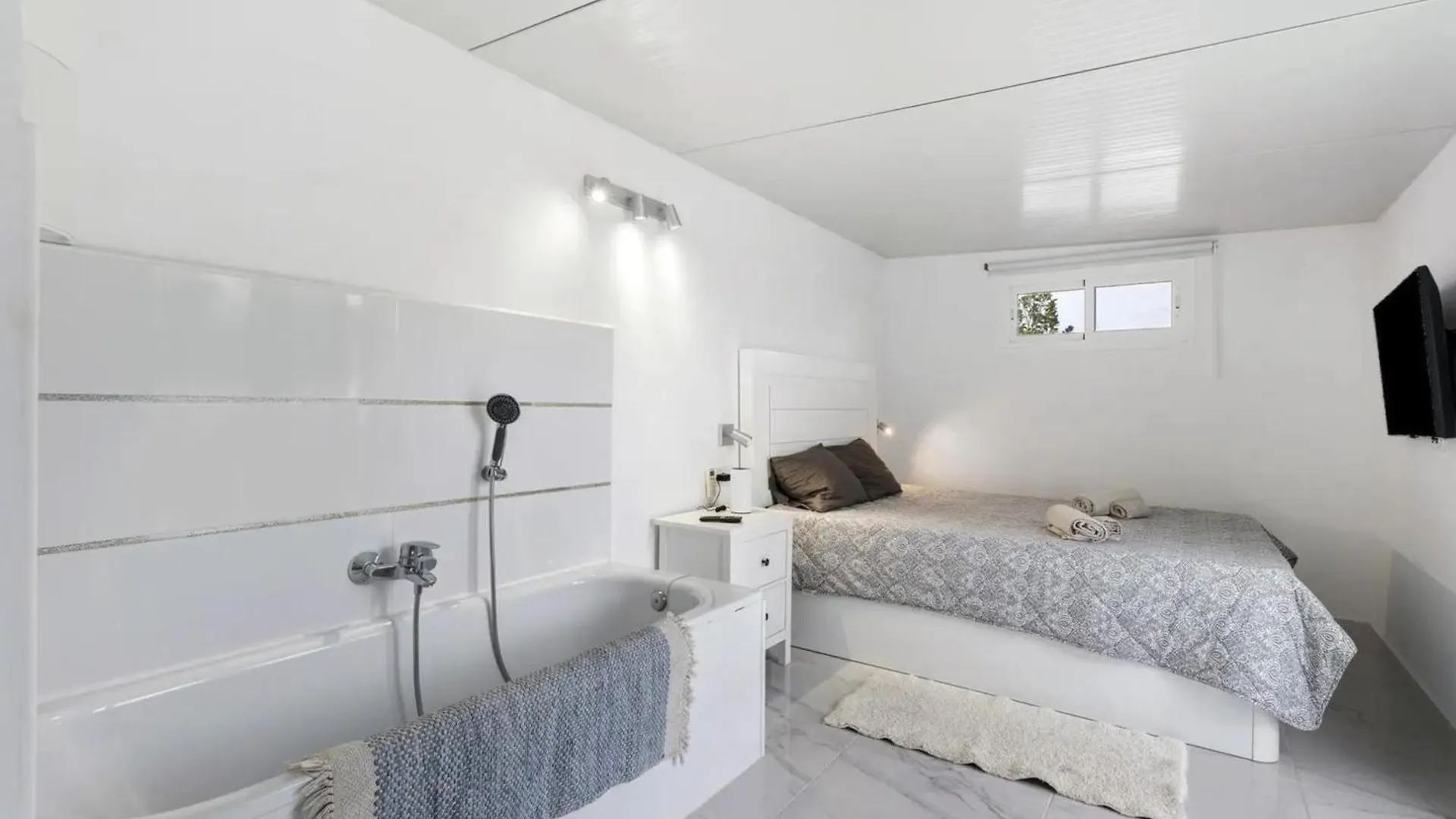 Child-Friendly, 3-Bedroom Apartment With Garden Near The Aqualand Costa Adeje  Spain